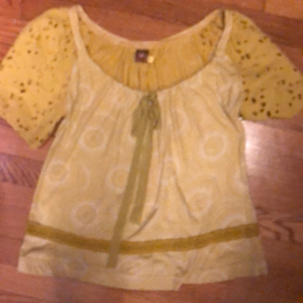 Anthropologie shirt